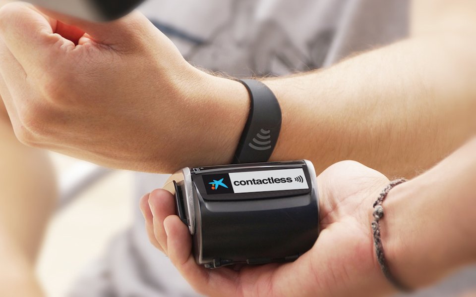 contactless-wristband_960x600 contactless-wristband_960x600